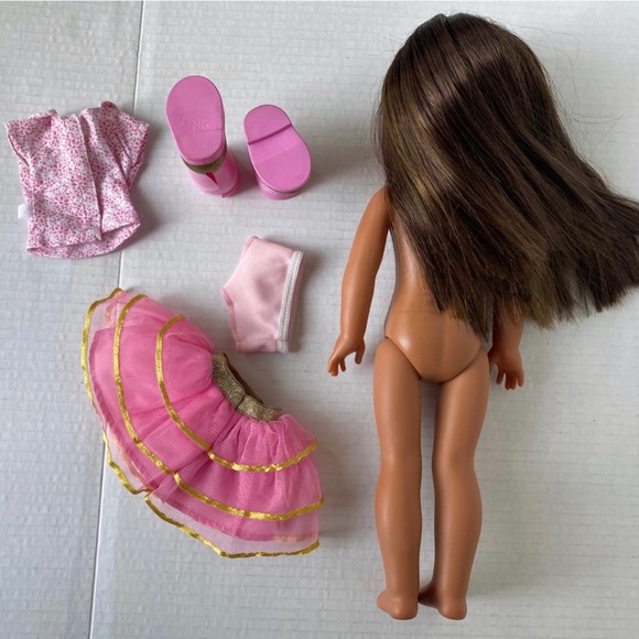 American Girl Welliewishers Ashlyn Doll - Picture 10 of 11